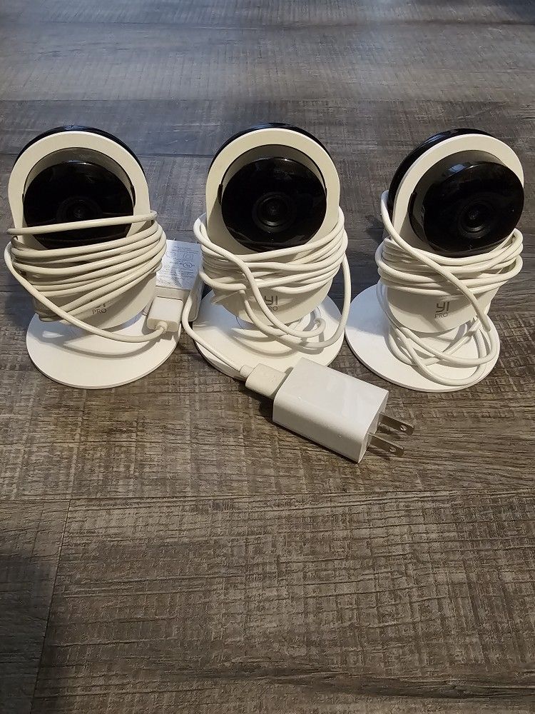 YI Pro 2k Cameras