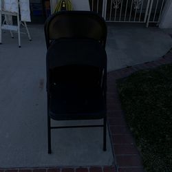 Folding chairs with cushion