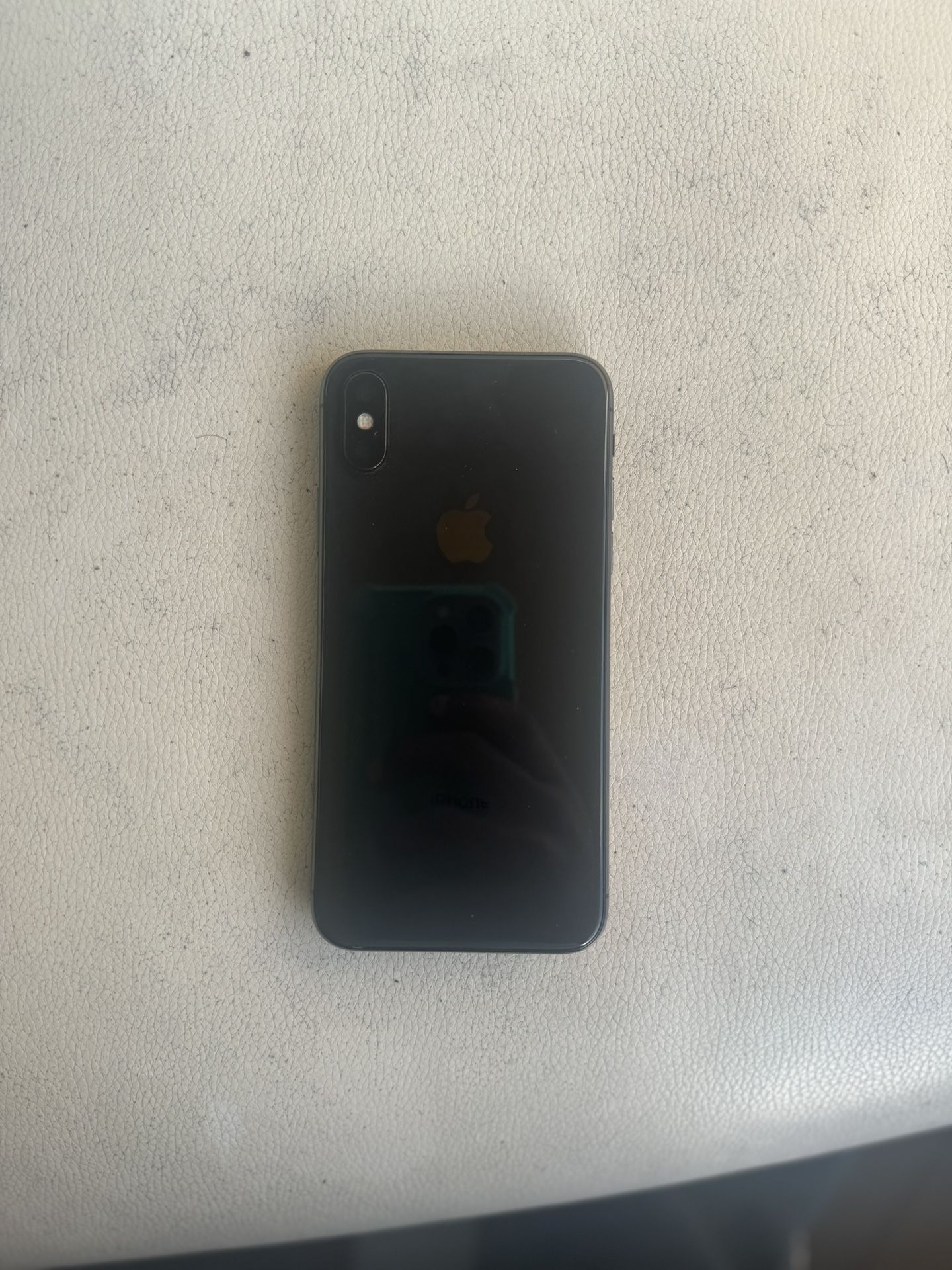 iPhone X