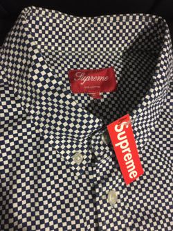 Supreme (XL) Button Down Shirt Brand New With Tags