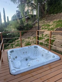 2022 Sundance Chelsea Jacuzzi