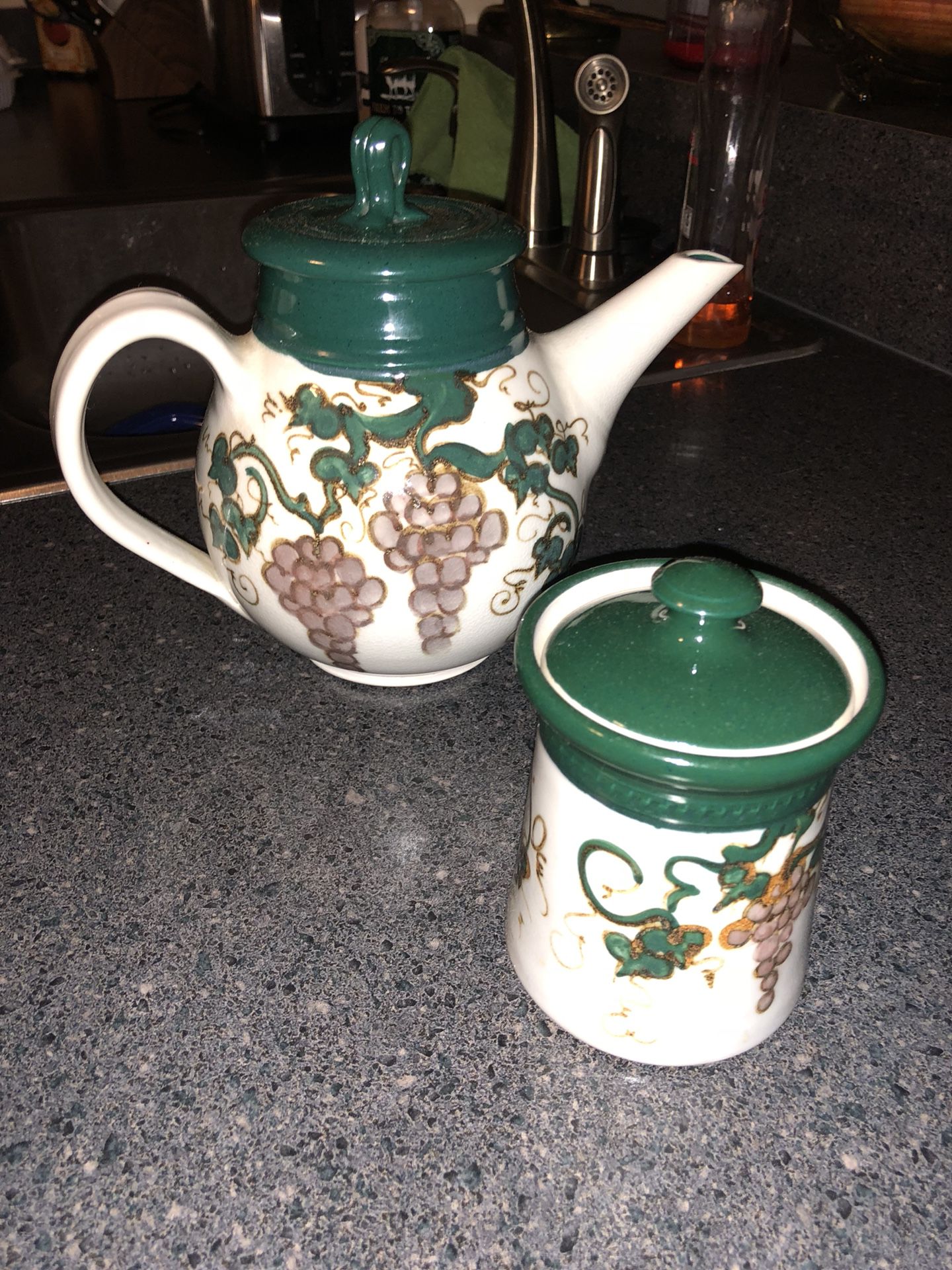 Green and white decorative teapot & sugar canister