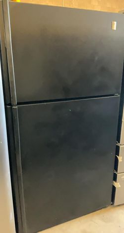 GE  Top Mount Black Refrigerator
