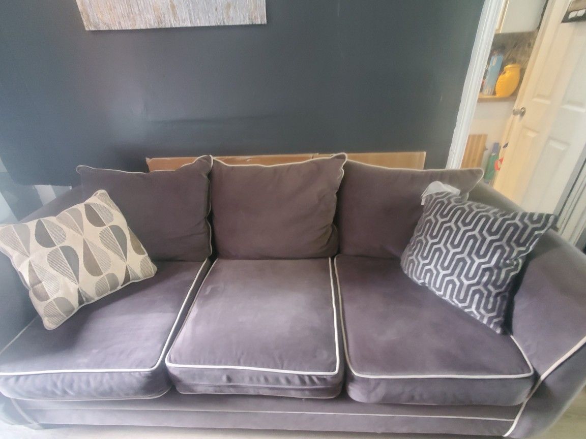 Sofa Set