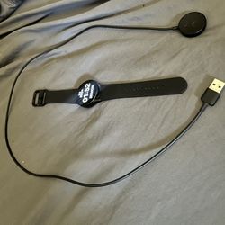 Samsung Galaxy Watch 4 
