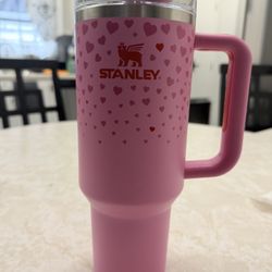 Stanley Valentines Exclusive 40oz