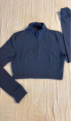 Lululemon Define Crop Half Zip (S)