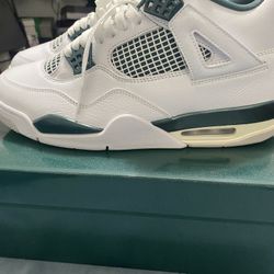 Air Jordan 4 Oxidized Green 
