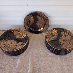 Holiday 08 Gilded Noel 10" Dinner Plates set of 18