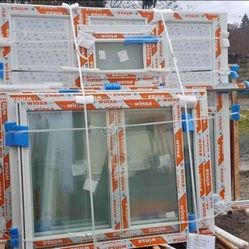 New Impact windows and Doors/Nuevas puertas y Ventanas de impactos