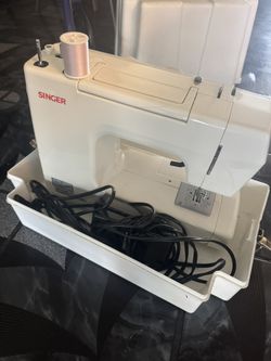 Singer Sewing Machine