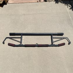 Doorway pull-up Bar