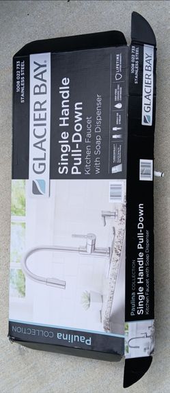 Kinchen Faucet with soap dispenser
