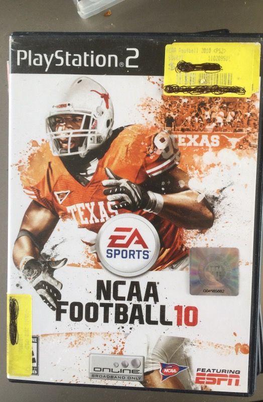PS2 game NCAA FOOTBALL 10