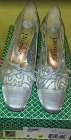 SIZE 8 J. RENEE "MERINA" SILVER DRESS SHOES