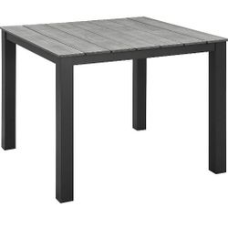 Outdoor Table 