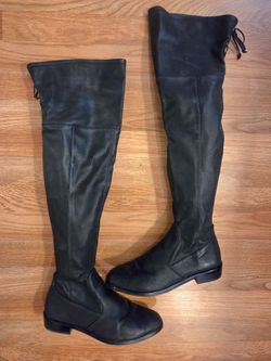 Black boots sz 8,5
