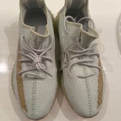 Yeezy 350 Hyperspace