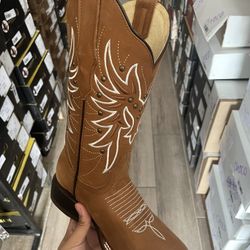 womens western boots