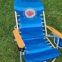 TOMMY BAHAMA beach Chair,  Backpack  
