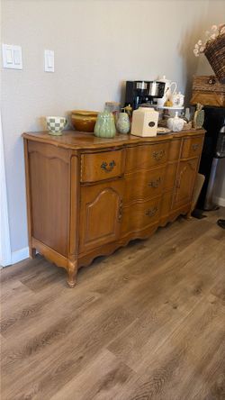 Basset Furniture Buffet