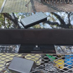 Soundfreaq  Bluetooth iPod iPad  and I Phone  Sinking sound  Speaker With Remote  !!