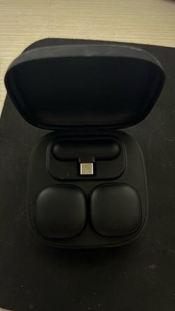 Wireless Lavalier Microphone for iPhone/Android