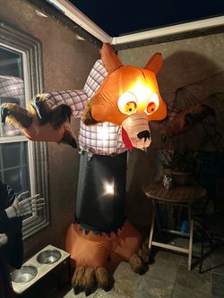 Halloween 7 ft Tall Large Wolf Fur Detail Airblown Inflatable