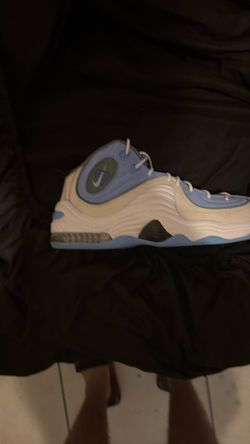 Nike penny hardaway shoes size 9(like new )