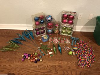 Christmas lot all for 20.00!!!