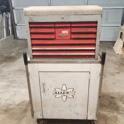 Craftman Top Tool Box And Roller Cabinet 