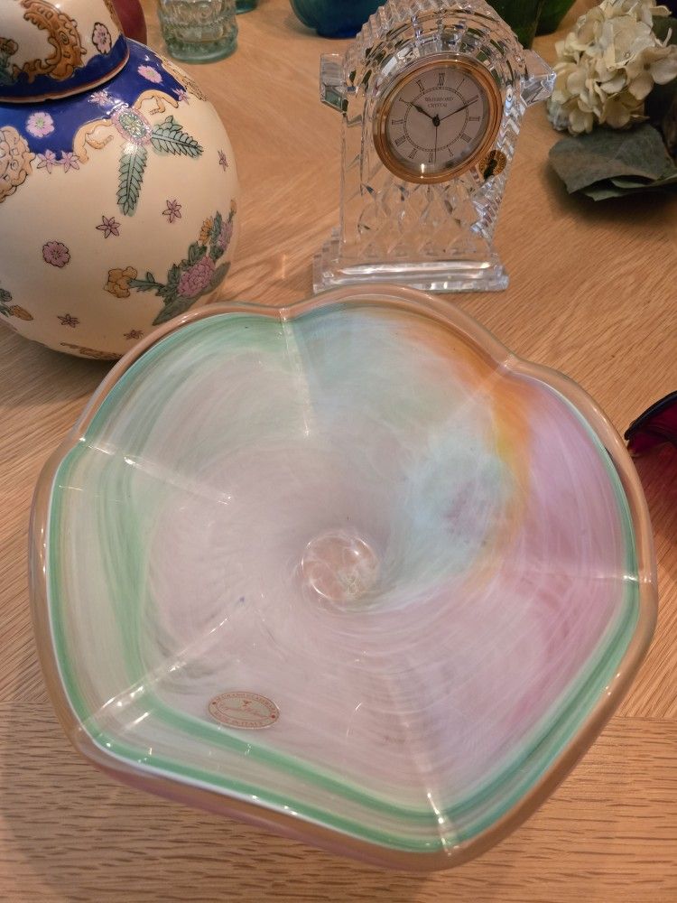 Gorgeous display dish antique