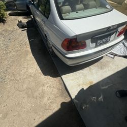 2003 BMW 325i