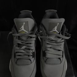 Cool Grey 4s