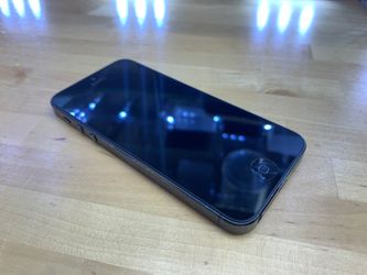 Unlocked iPhone 5 16 GB