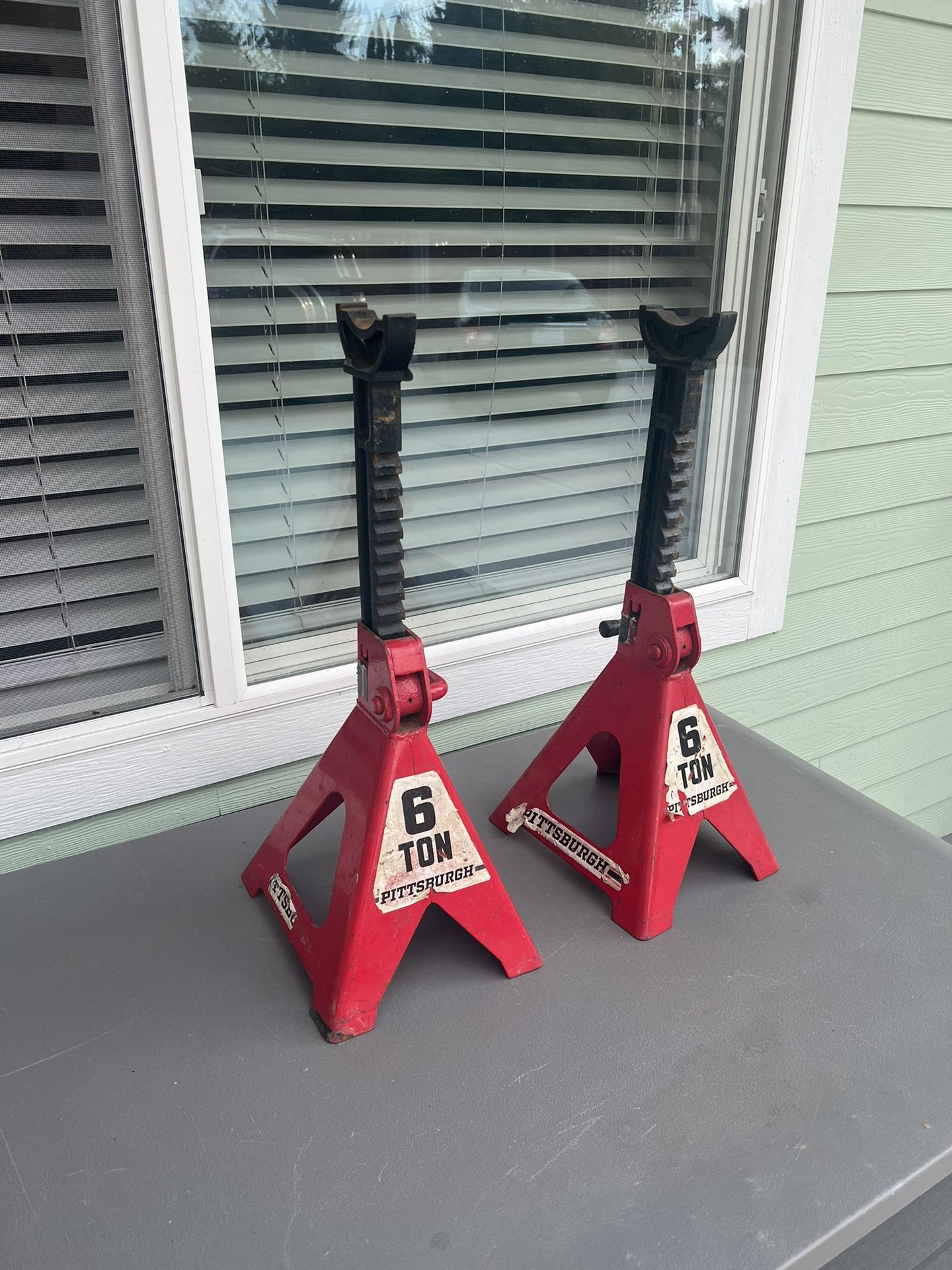   Pair of 6 ton Pittsburgh All Metal Jack stands 15” To  23” Expandable