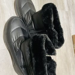 Women Snow Shoe ~ Brand New ~ Size 8