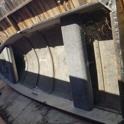 Boat For Sale And Motor Tags Good Pink In Hand 