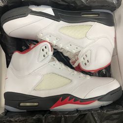 Jordan 5 Fire Red Silver Tongue (2020)