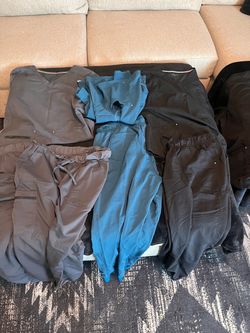 Mixed women’s Scrubs Set XL/L – Gray, Teal, Black