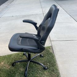 Free chair in corona