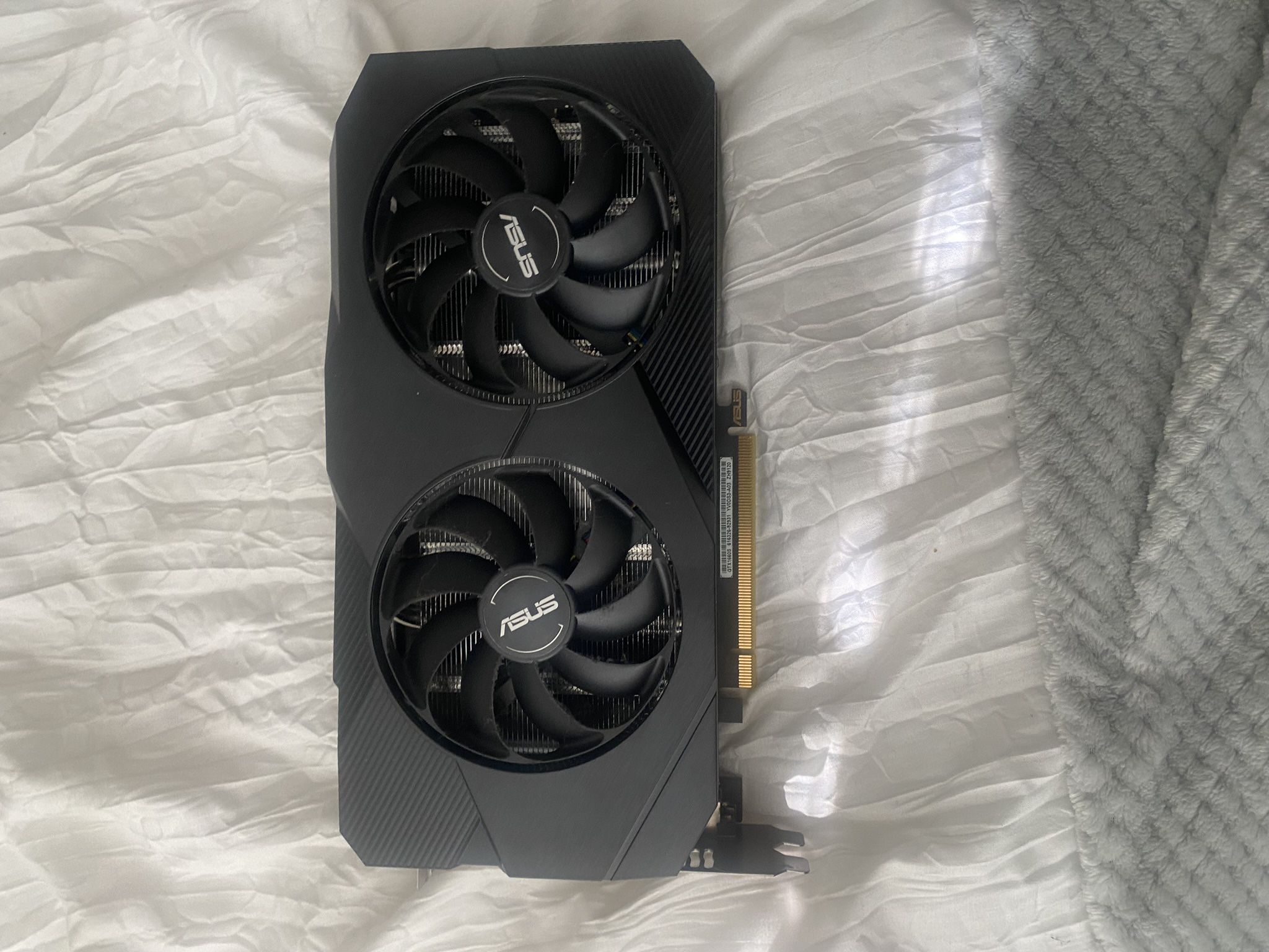 ASUS GeForce GTX 1660 Super OC graphics Card