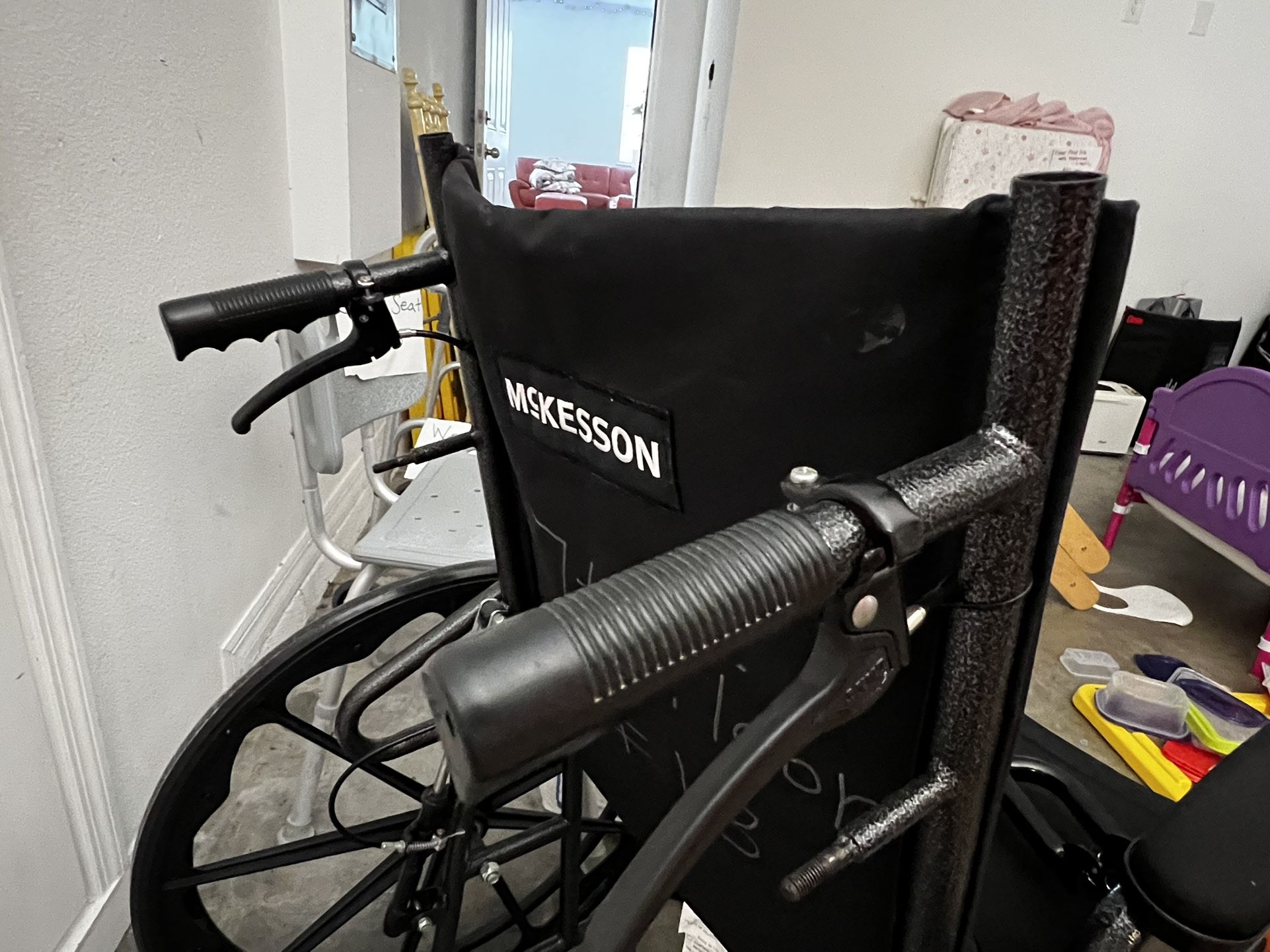 Wheelchair, Geriatric Supplies