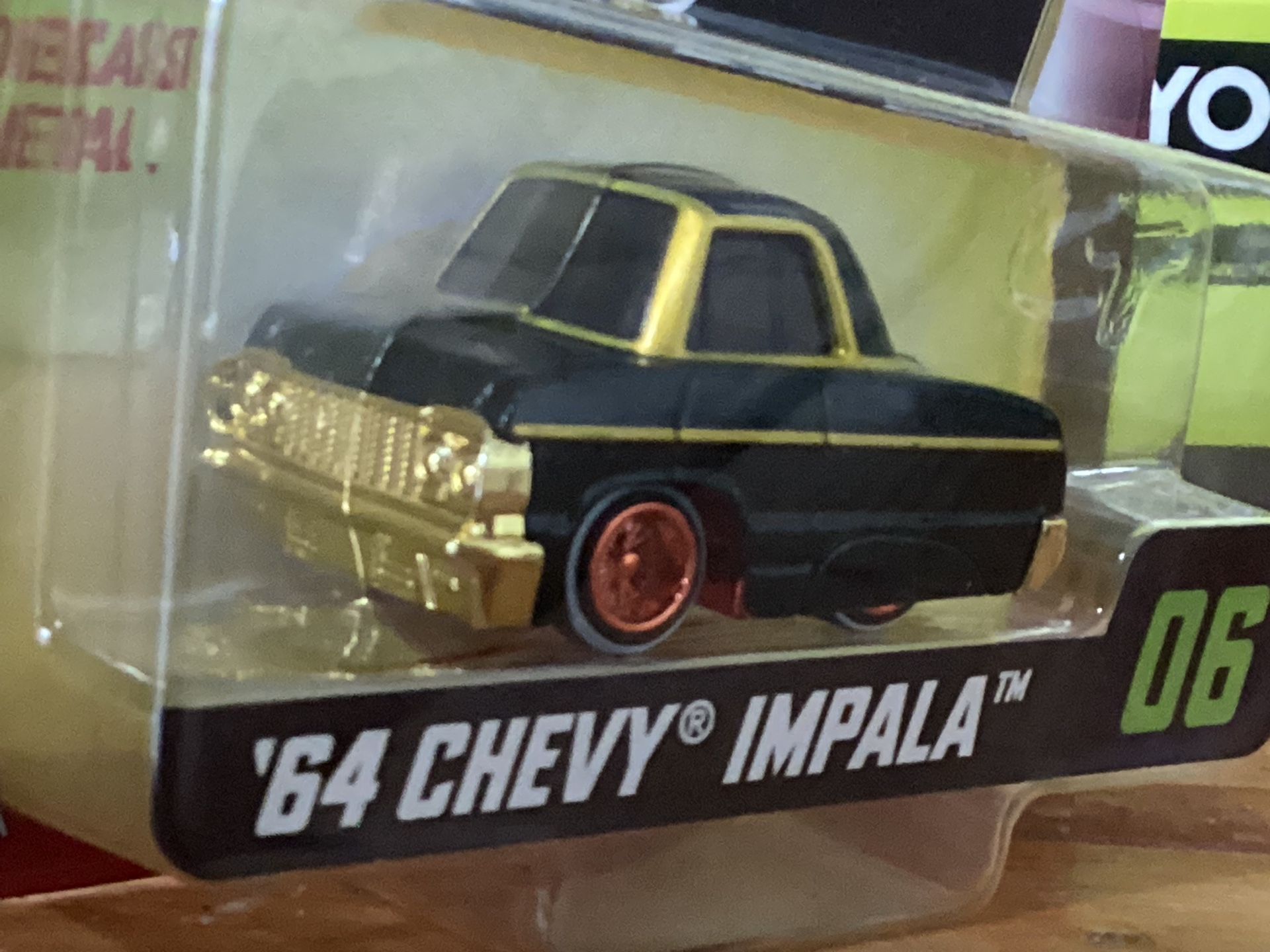 Car Tuned 2025 (Chase) Super RARE '64 CHEVY IMPALA