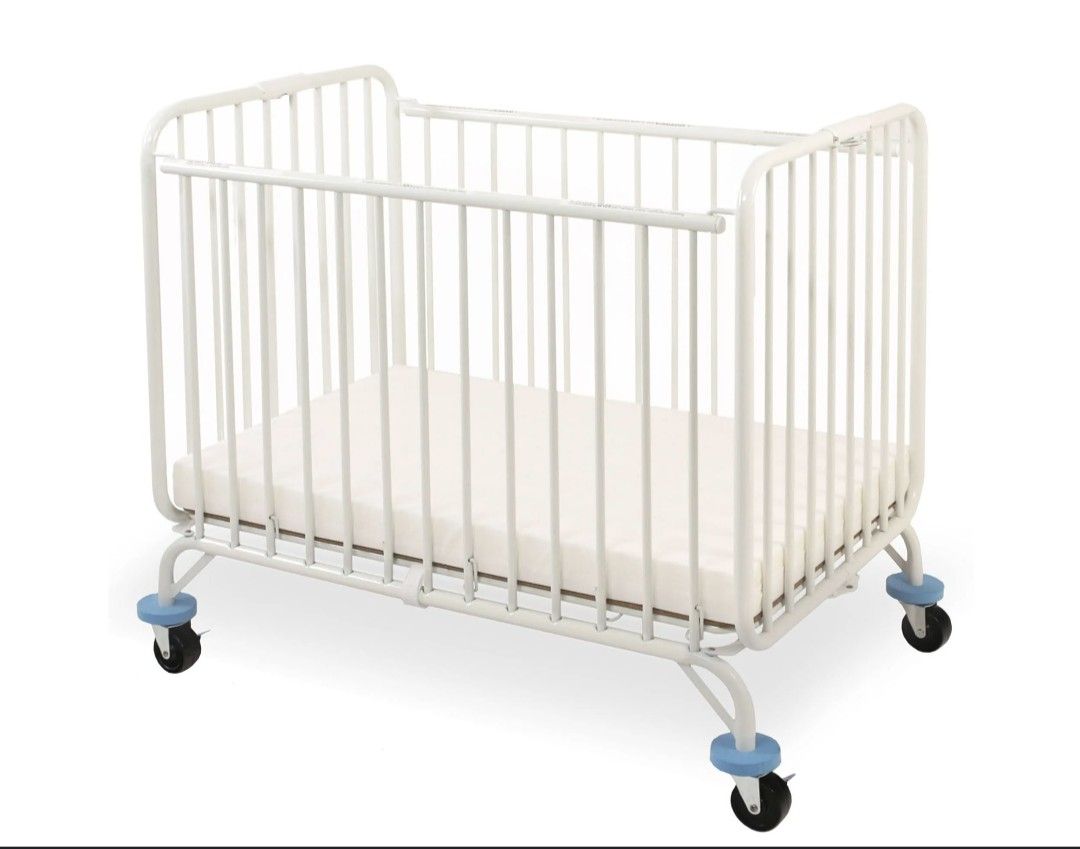 Holiday Baby Crib 