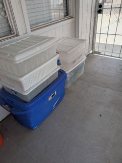 7 storage totes & packing stuff