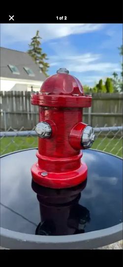 Fire hydrant statue