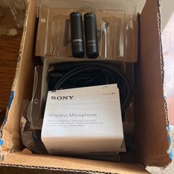 Sony Wireless Microphone And Receiver 