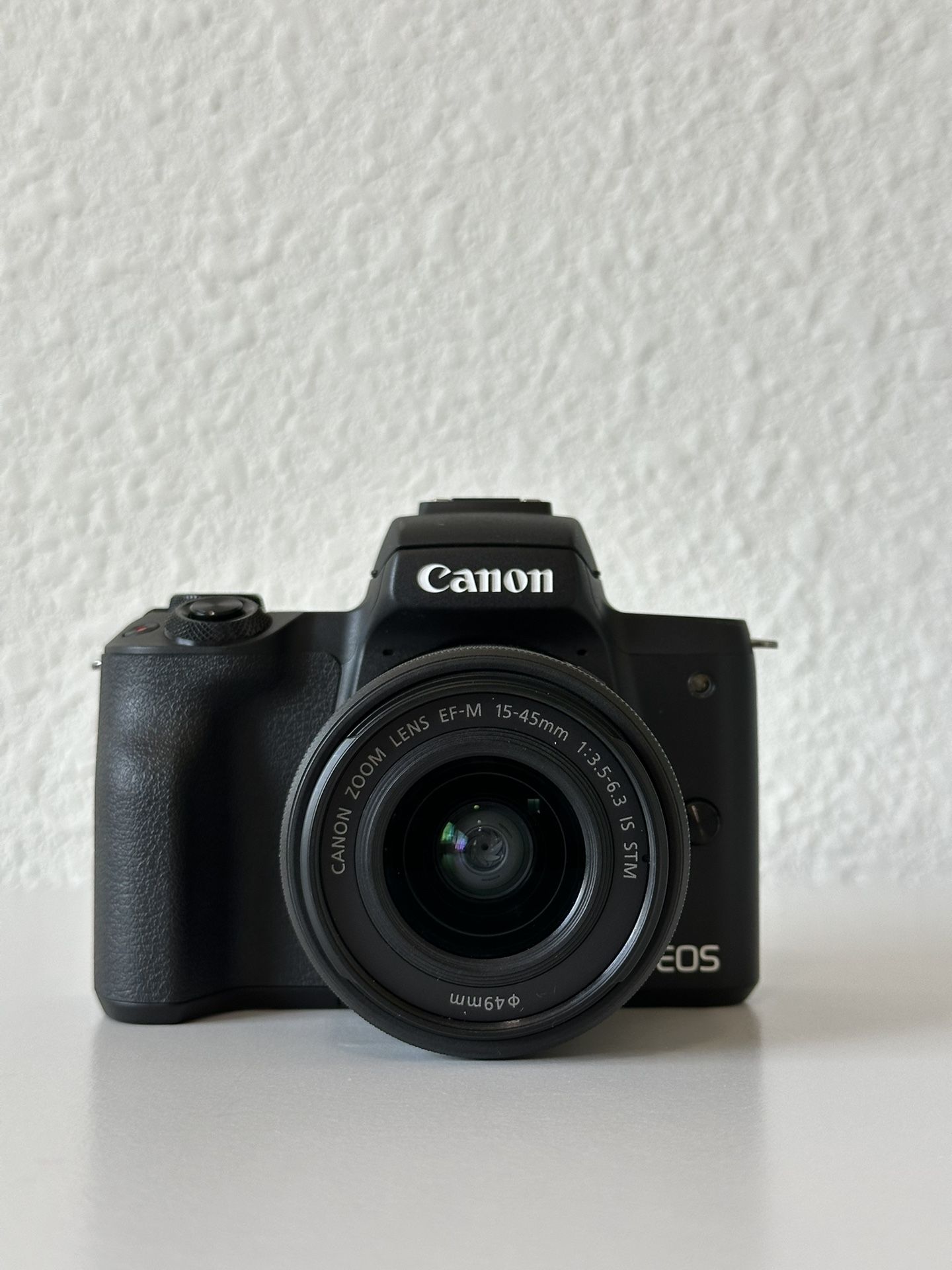 Canon M50