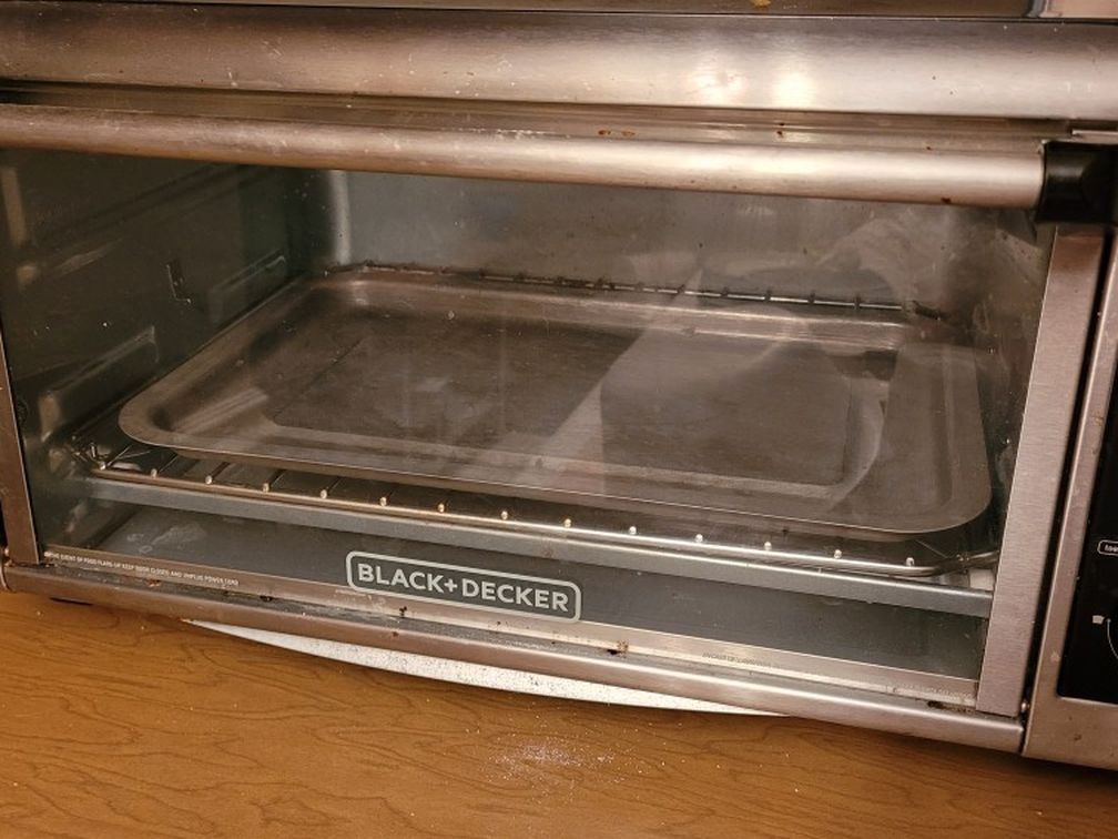 Toaster Oven - Black And Decker